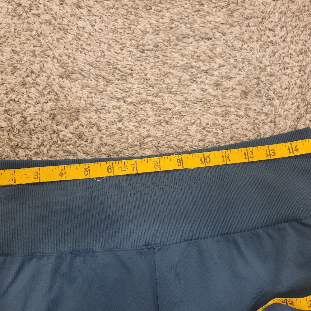 Fabletics Leggings - Picture 2 of 6